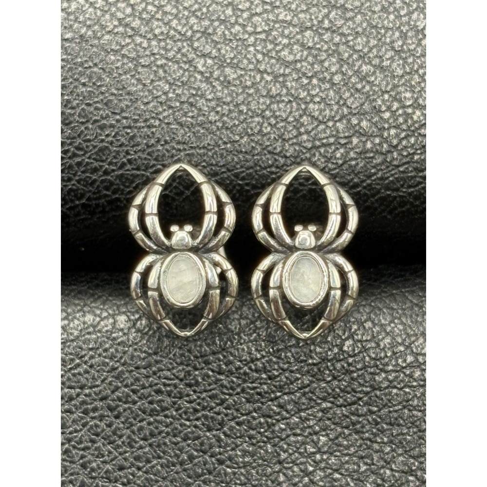 New Condition Sterling Silver Moonstone Dainty Spider Stud Earrings 925 H13